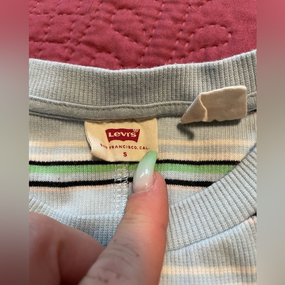 Woman’s Levi body suit - Picture 2 of 3